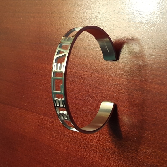 BNIB MantraBand Believe bracelet - Picture 7 of 7